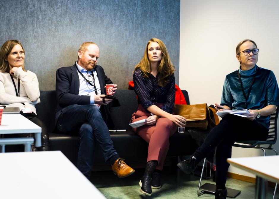 Debatt på Data-Skup